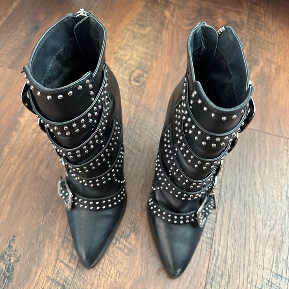 Steve Madden heel booties - Picture 2 of 8